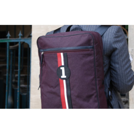 sac à dos mode homme en tissu déperlant durable bordeaux