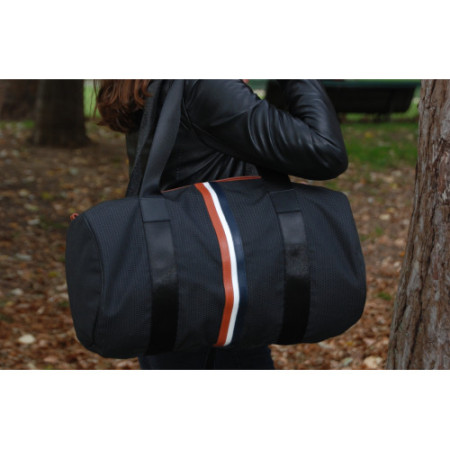 Sac de sport porté main et épaule en tissu recyclé noir sac tendance mixte