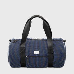 sac sport écolo homme en tissu et cuir upcyclé bleu et blanc 2