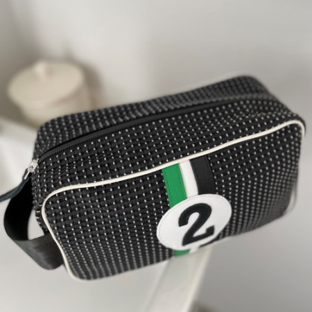 Trousse de toilette solide écoresponsable homme en tissu upcyclé noir et blanc