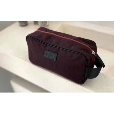 trousse de toilette unisexe en tissu bordeaux et cuir upcyclé