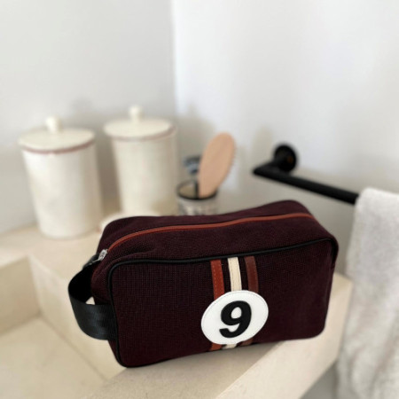 trousse de toilette tendance unisexe en tissu upcyclé bordeaux