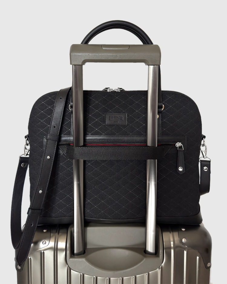 Sac-ordinateur-noir-chic-avec-poignées-et-bandoulière-amovible