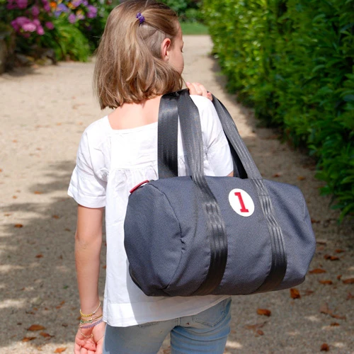 Sac de sport en tissu automobile upcyclé