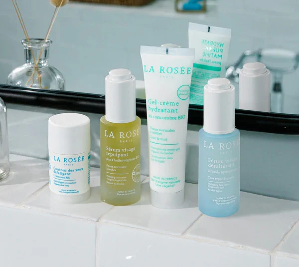 Routine skincare pour femme La Rosée Paris